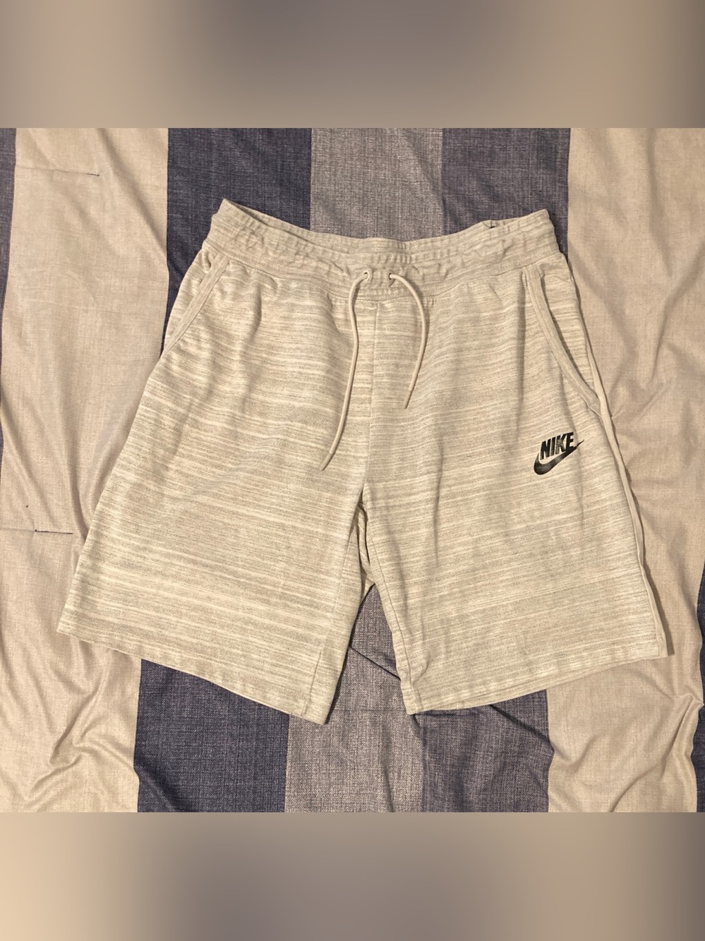Nike Mens Performance Shorts Sz L Heathered Grey 9.5”
